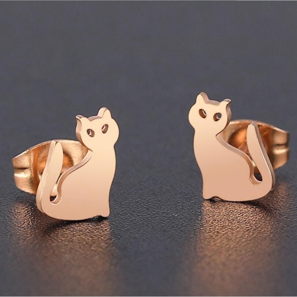 Elegant Rose Gold Cat Earrings